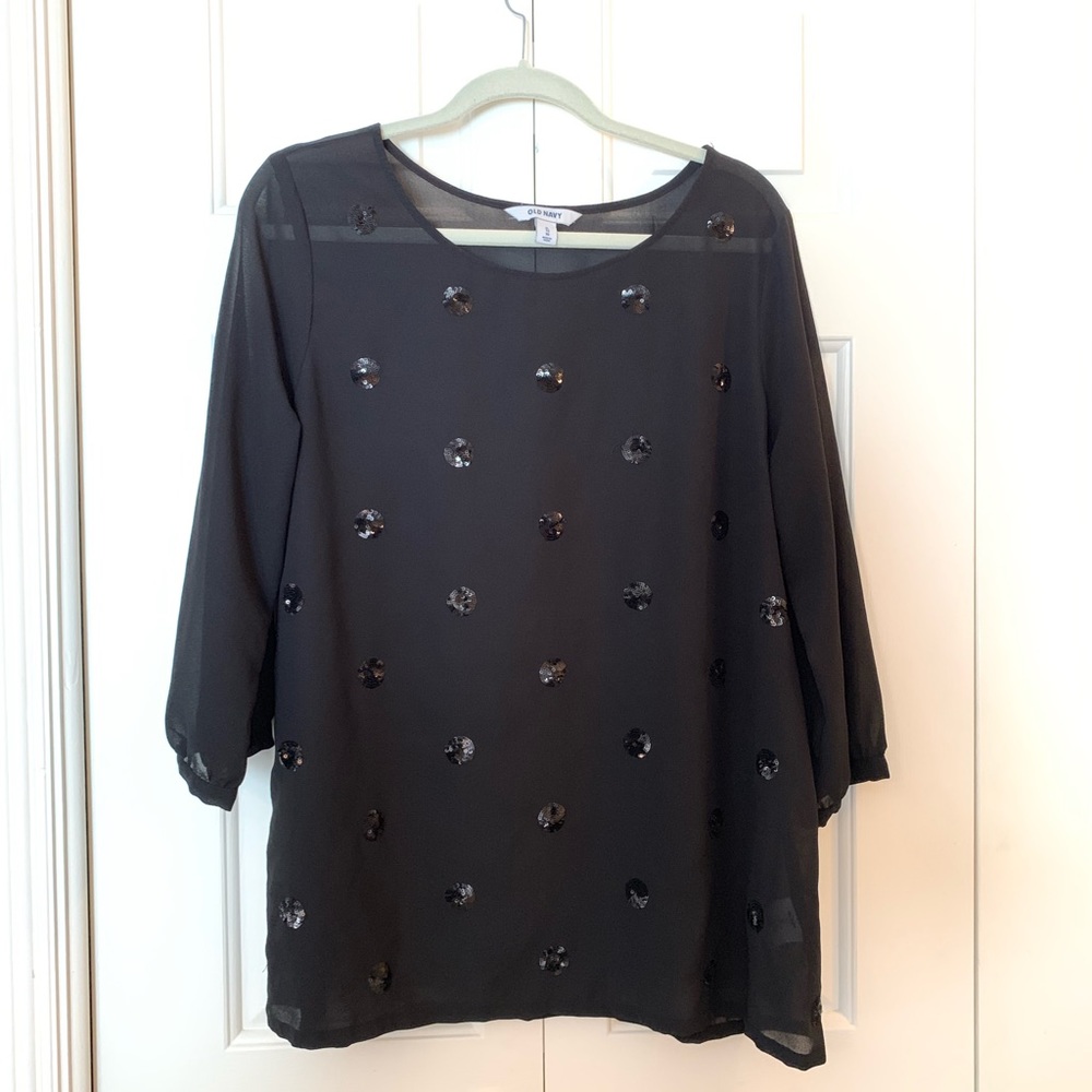 EUC Old Navy sheer long-sleeved sequined top